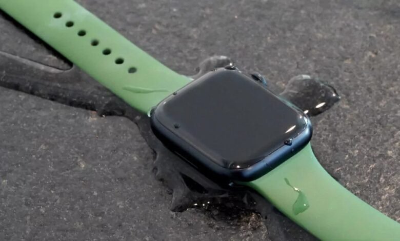 Apple Watch Series 8 Water Resistance