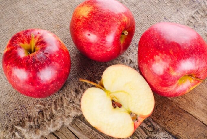 Unveiling the Health Benefits Of Apple For Overcome Asthma