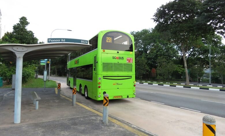 bus-travellers