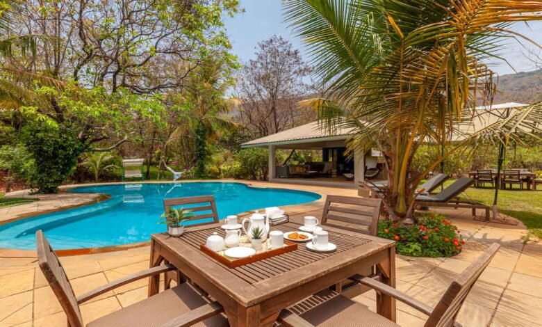 luxurious villas in Alibaug