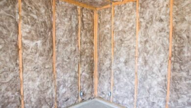 Fiberglass batt insulation