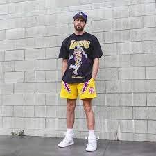 EE Shorts